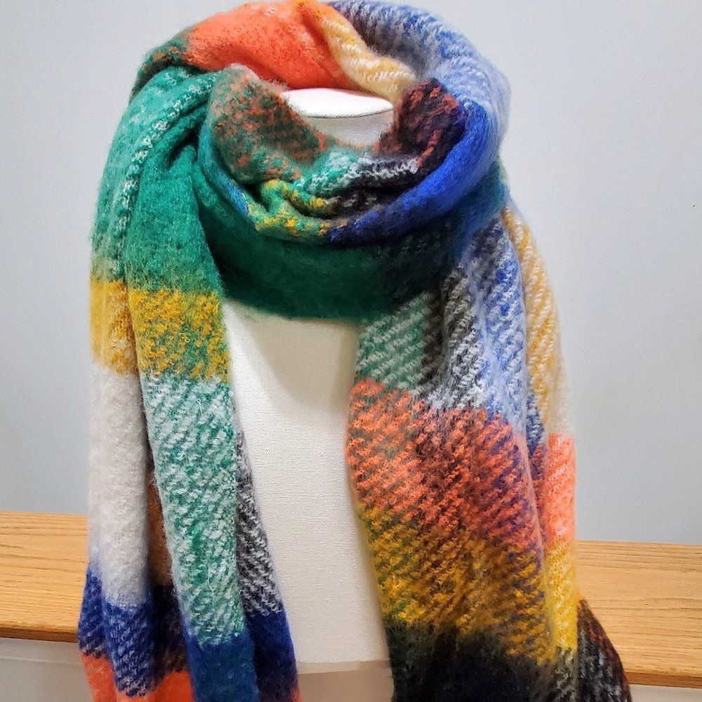 Multicolor Plaid Check Patterned Cozy Oblong Scar… - image 1